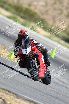 media/Sep-24-2023-TrackXperience (Sun) [[f3c21b612d]]/Level 2/session 3 skid pad/